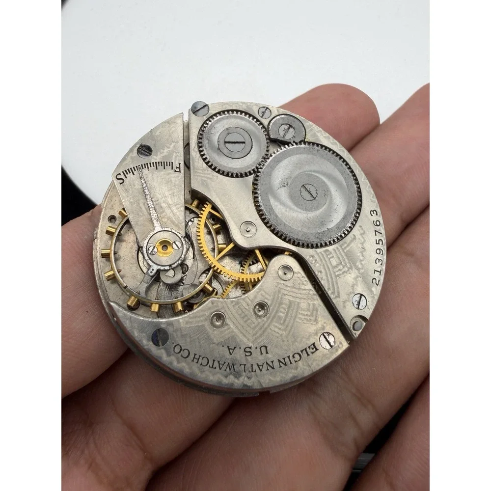 Vintage 1920s Elgin Pocket Watch Movement Only